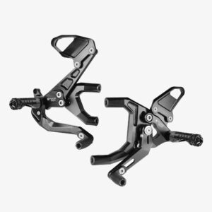 Aluminum rearsets Ducati Streetfighter V2 22>